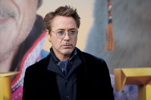 robert-downey-jr-invited-johnny-depp-to-join-sherlock-holmes-3-04