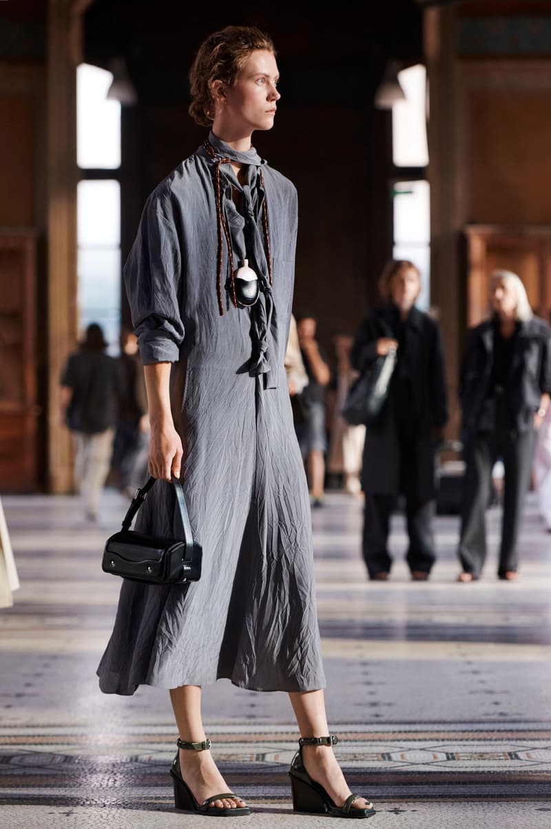lemaire-spring-summer-2023-show