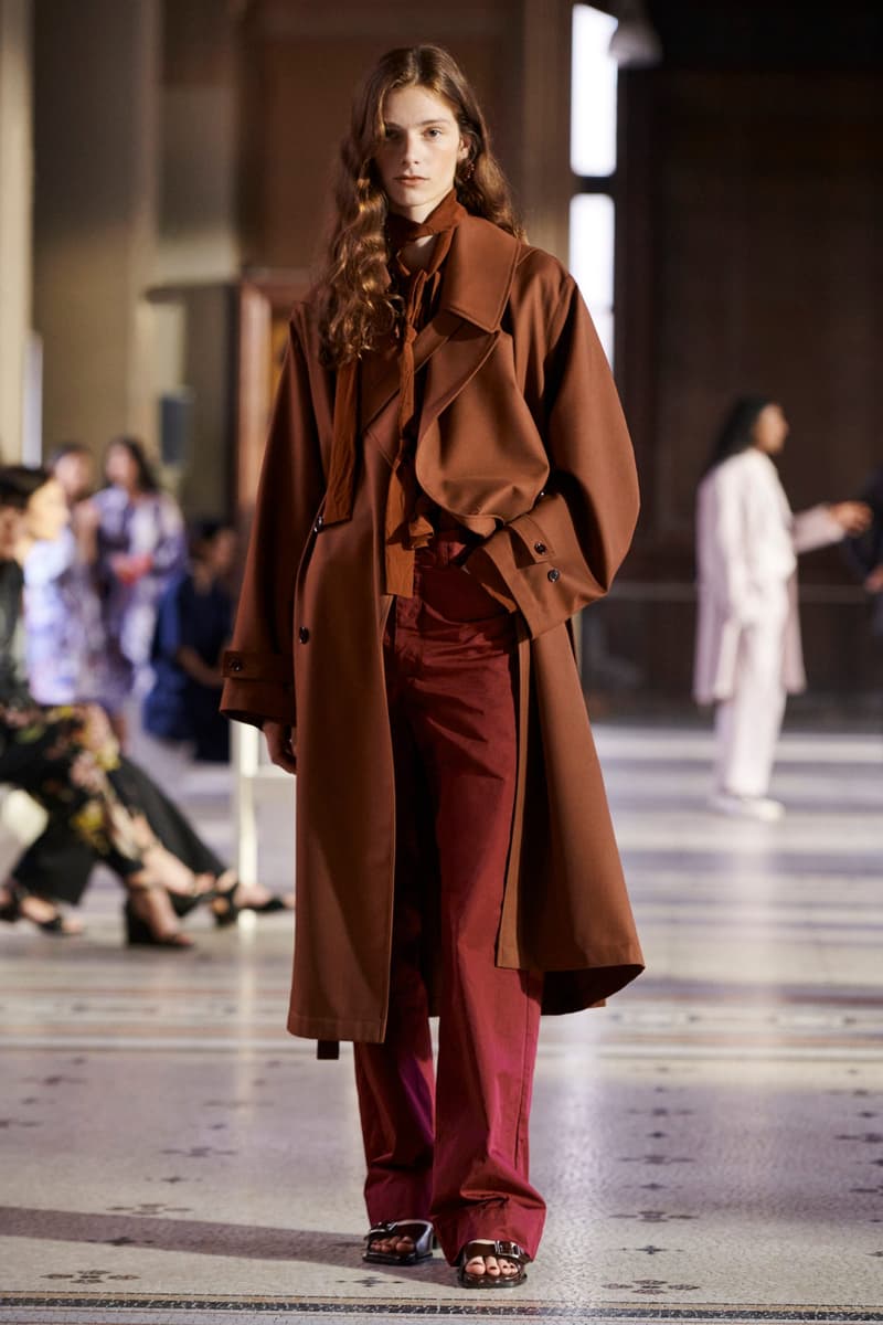 lemaire-spring-summer-2023-show