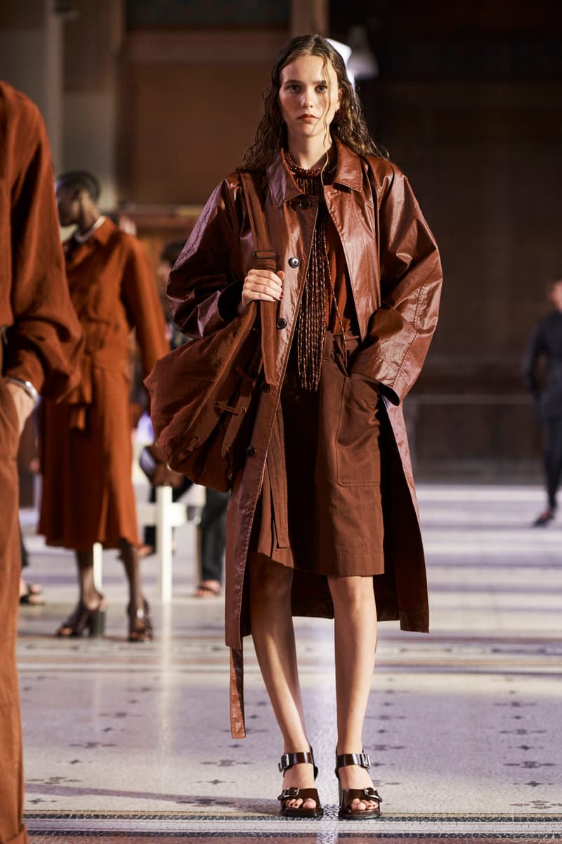 lemaire-spring-summer-2023-show