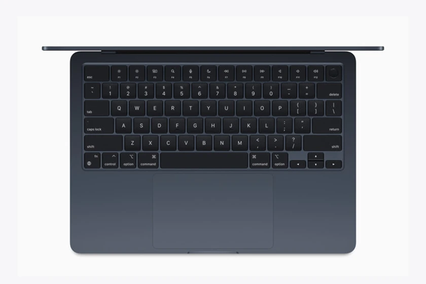 Apple WWDC 2022 MacBook Air M2