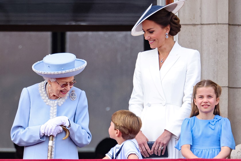 Kate Middleton Strathberry Handbag Multrees Chain Wallet Embossed Croc Navy 