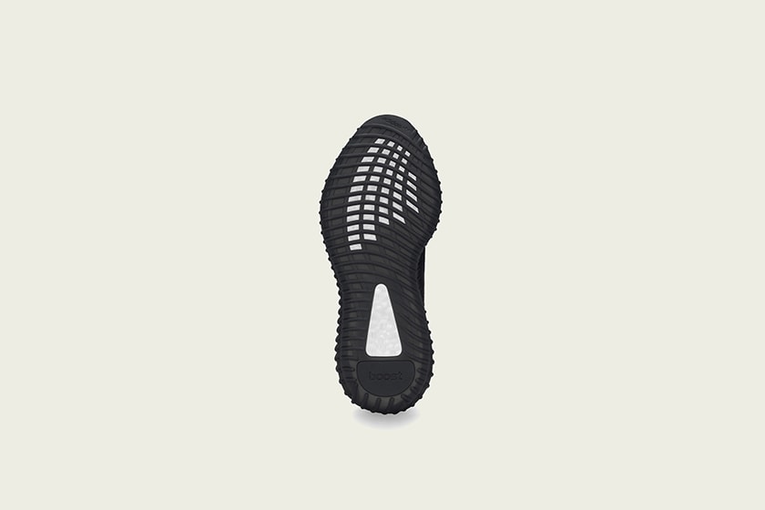 adidas YEEZY BOOST 350 V2 ONYX BONE 2022 summer white black color