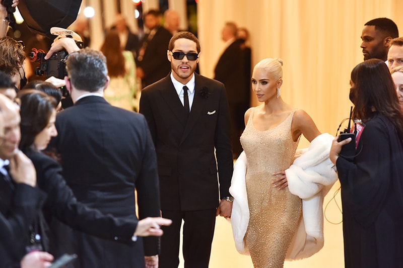 Kim Kardashian Marilyn Monroe happy birthday mr president Dress Problem