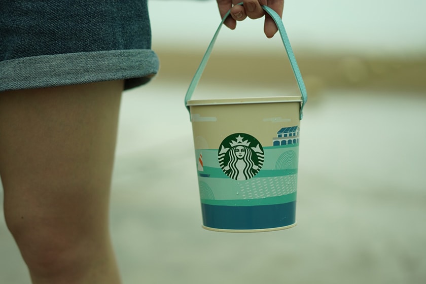 Starbucks Taiwan Taipei Fulong Beach Shuang River New Open