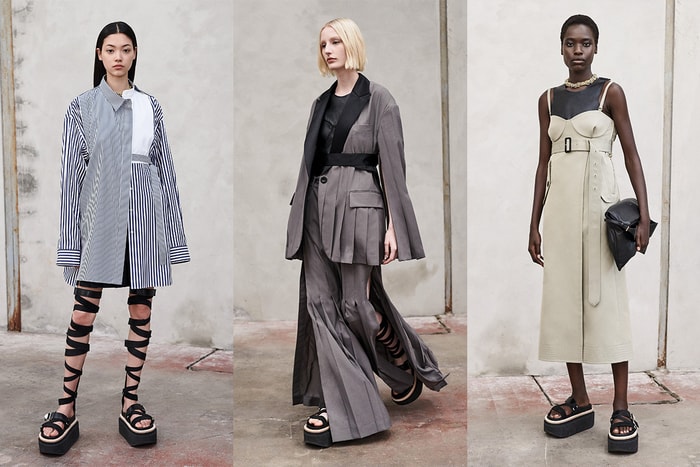 剛剛登場 sacai 2023 春季系列中,最搶眼的是這雙 sacai x Clarks 聯名厚底鞋款!