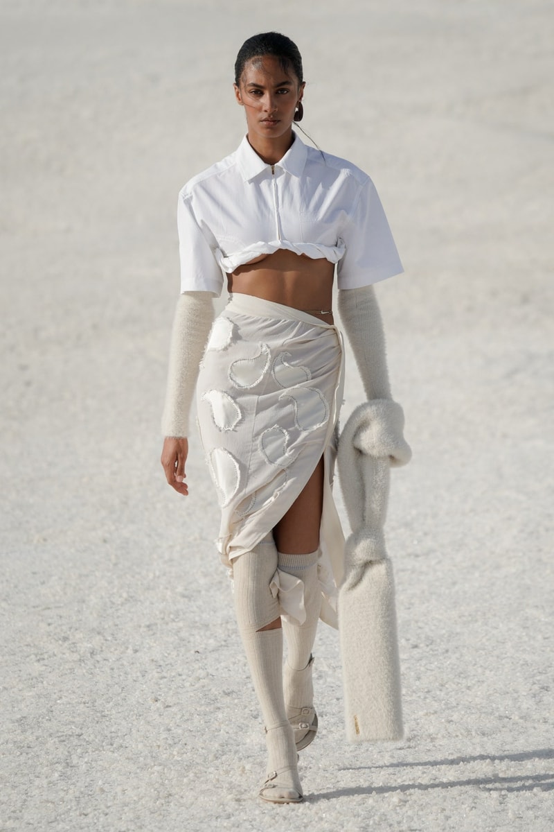 Jacquemus 2022 Fall runway Nike