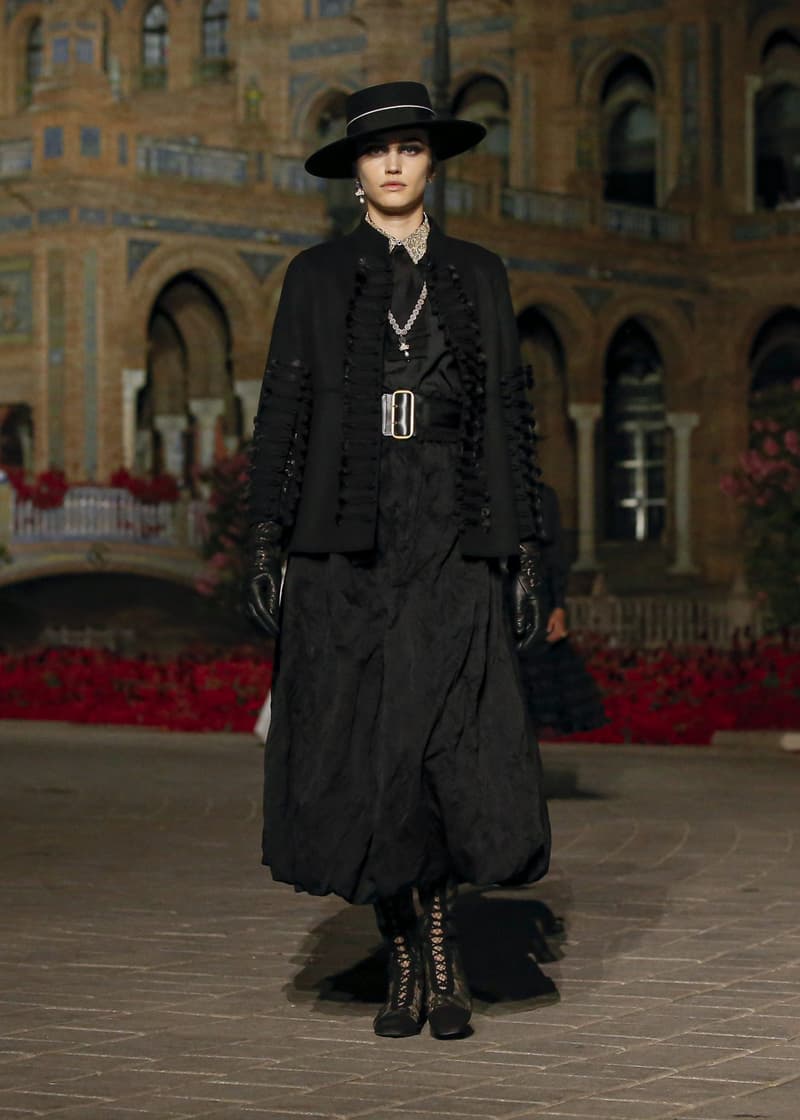 DIOR Cruise 2023 Maria Grazia Chiuri