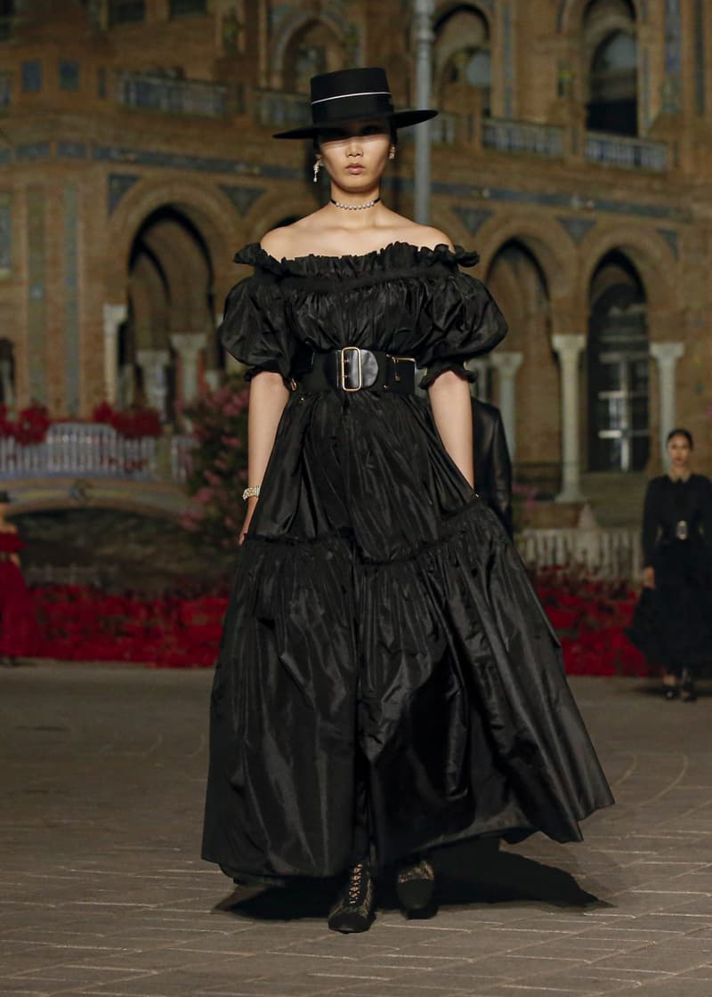 DIOR Cruise 2023 Maria Grazia Chiuri