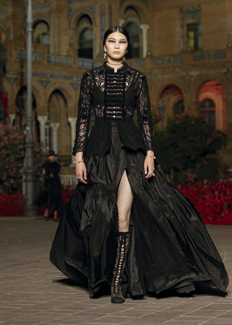 DIOR Cruise 2023 Maria Grazia Chiuri