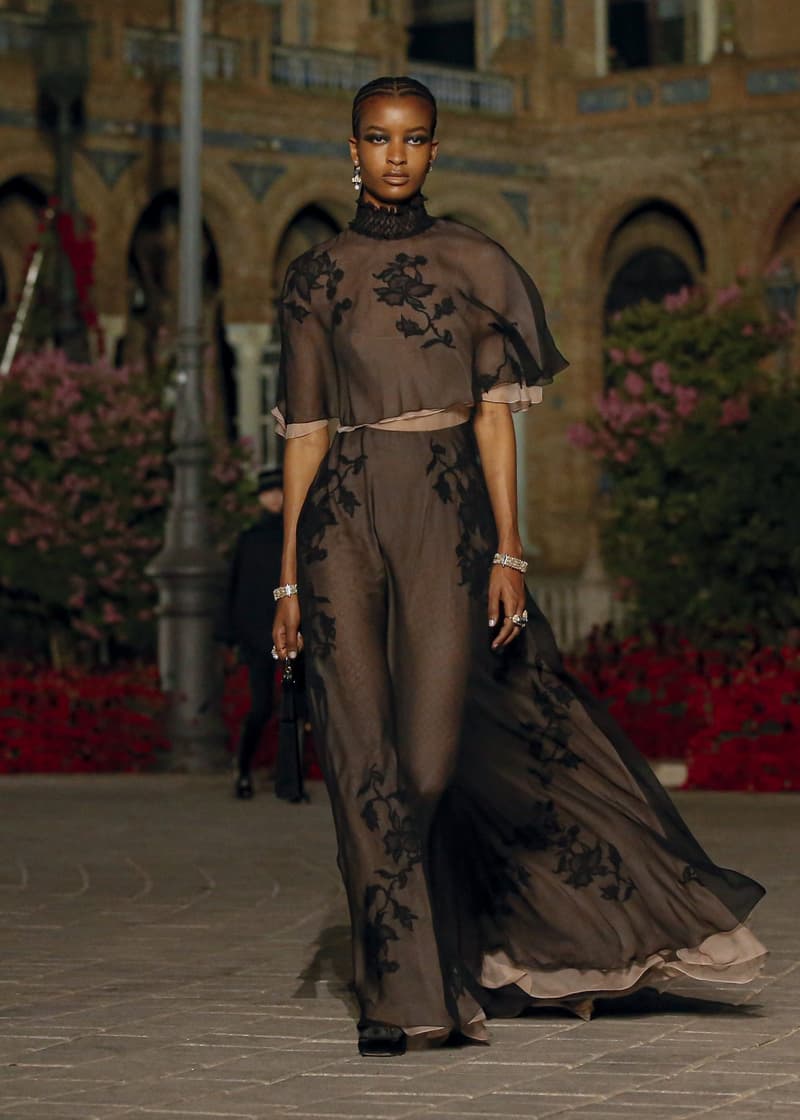 DIOR Cruise 2023 Maria Grazia Chiuri