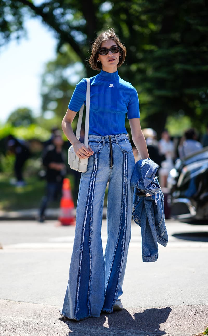 Haute Couture Fall Winter 22 23 Fashion week street Snap Style Outfit Idea