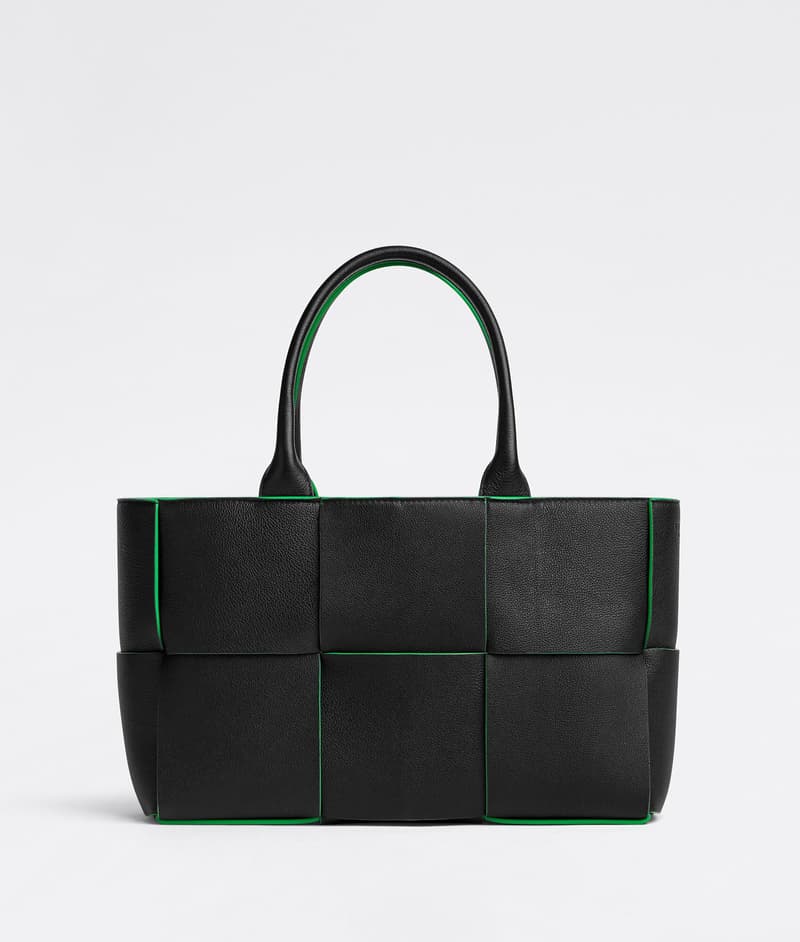 Bottega Veneta Fun leather Collection handbags 2022