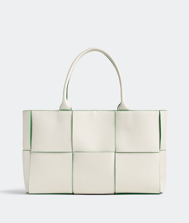 Bottega Veneta Fun leather Collection handbags 2022