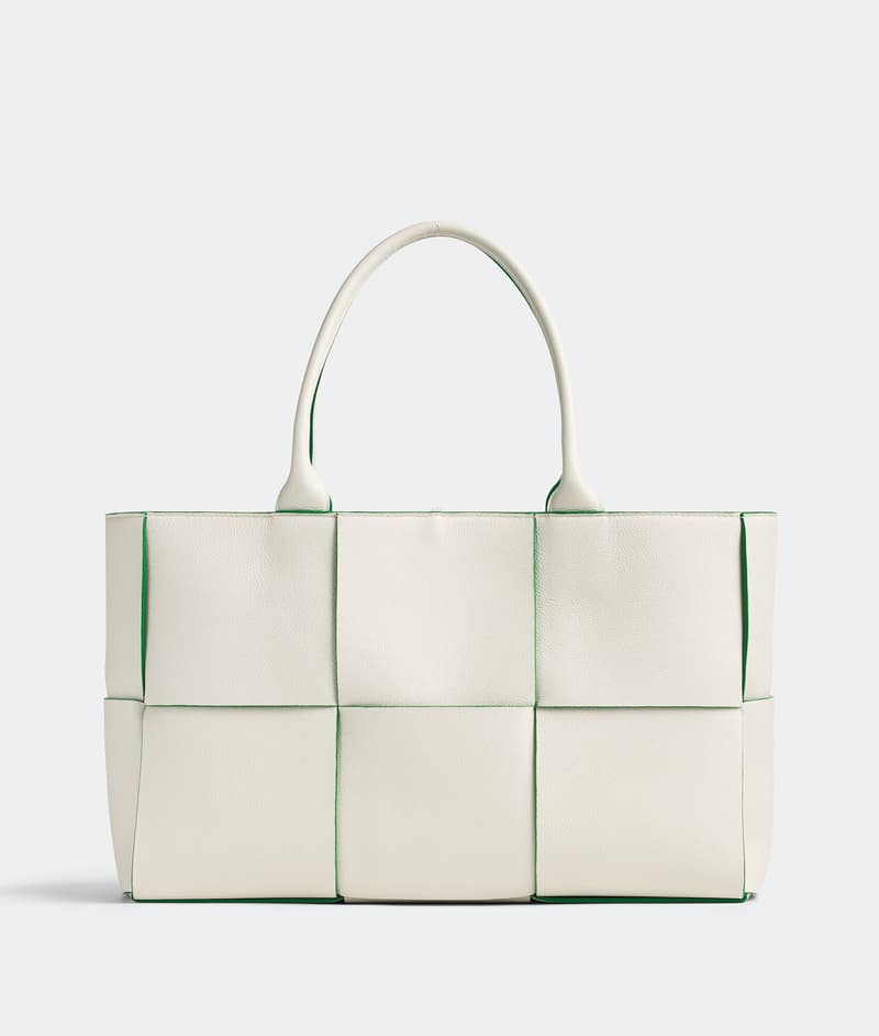 Bottega Veneta Fun leather Collection handbags 2022