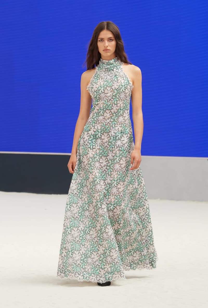 CHANEL 2022/23 fw haute couture show runway