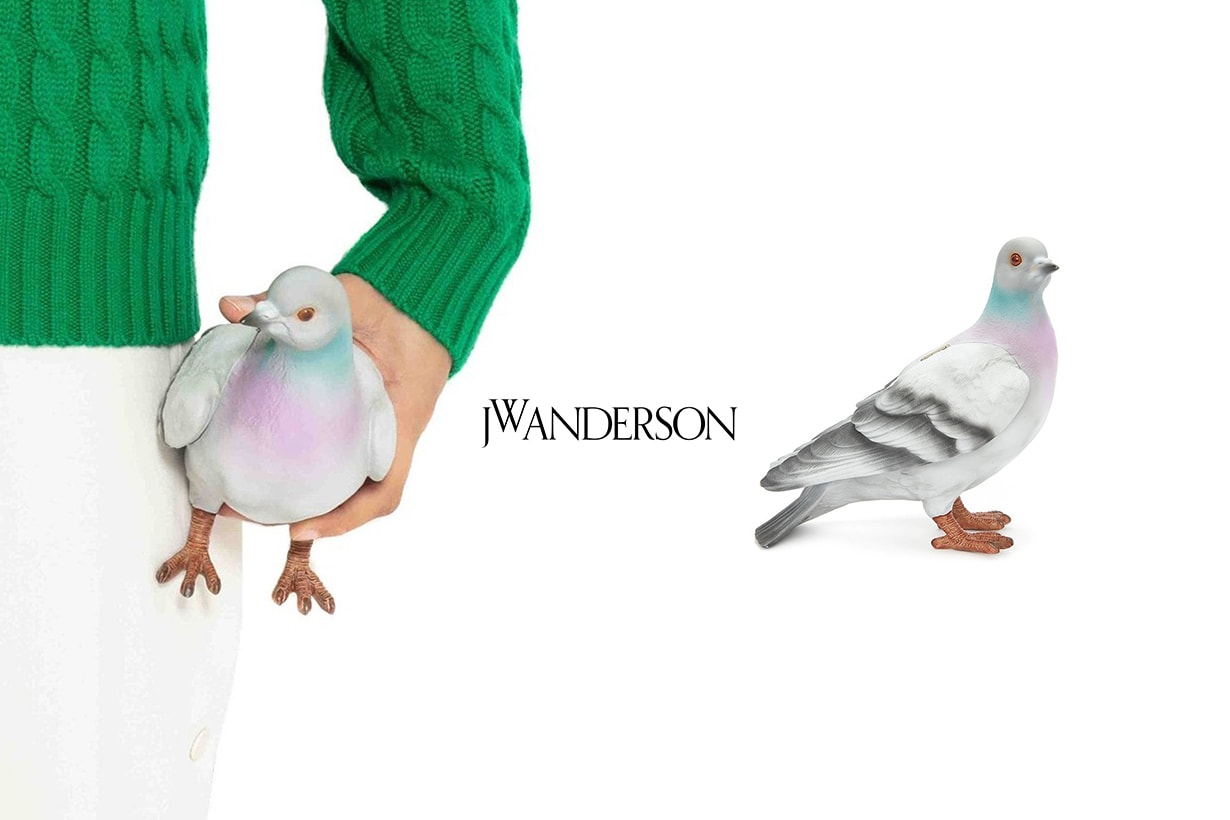 jw Anderson 2022fw pigeon clutch bag runway show accessory release info