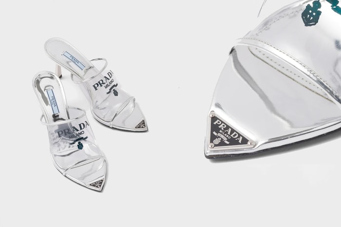 夏天的灰姑娘：Prada 人造玻璃高跟涼鞋，鞋頭三角 Logo 超可愛！