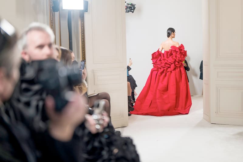 valentino maison live stream haute couture 2022-23 rome