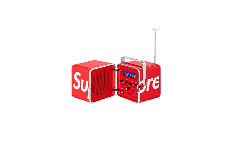 Supreme 2022 fw Lookbook new Item