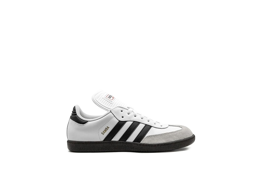 from-kaia-gerber-to-bella-hadid-why-adidas-samba-sneakers-was-the-favorite-of-it-girls-04