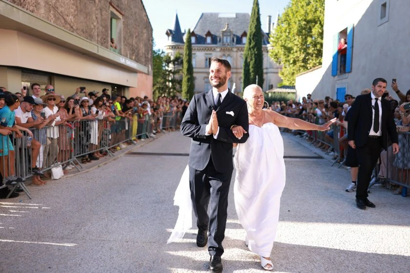 Simon Porte Jacquemus Marco Maestri wedding france Charleval guest look 