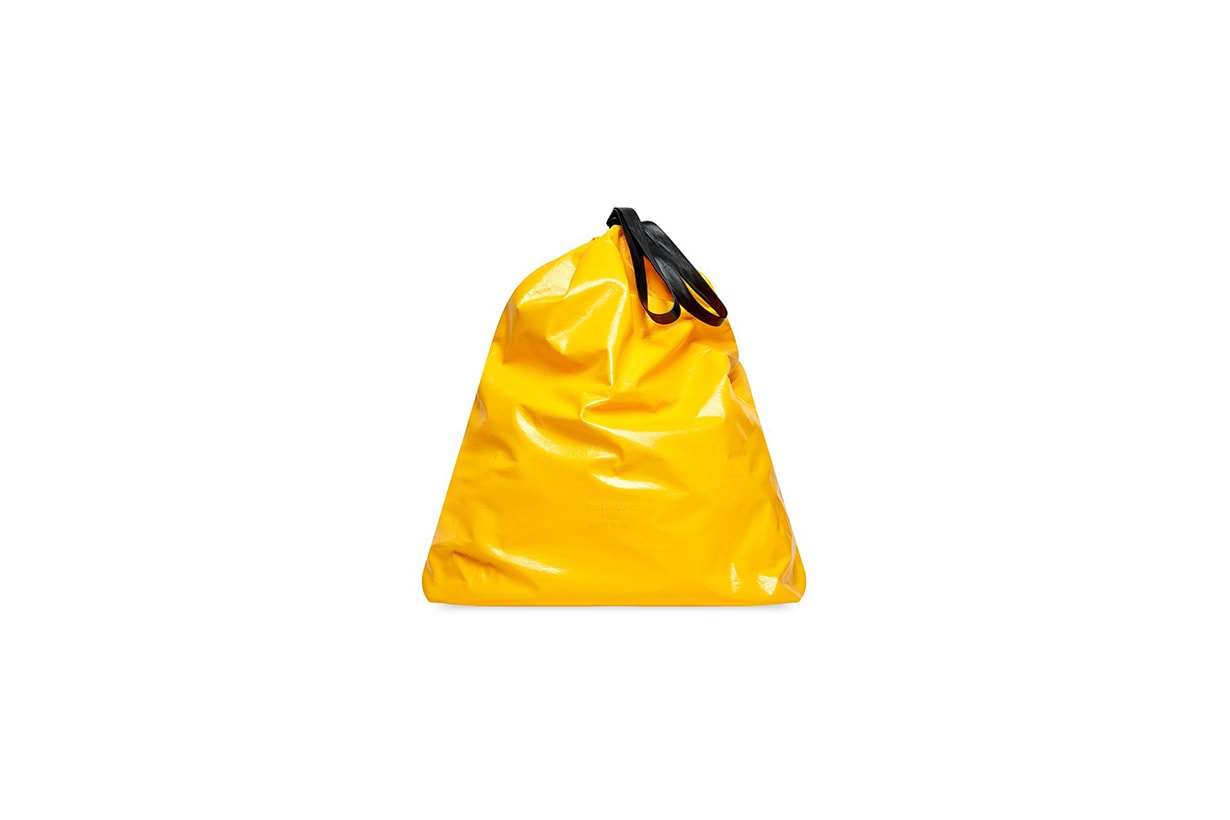 Balenciaga The Trash Pouch 2022 handbags
