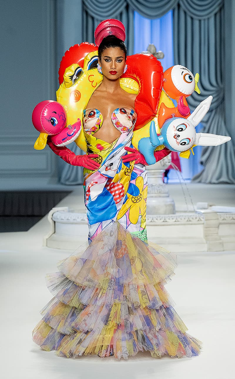 MFW 2022 Moschino 2023 ss fashion week Jeremy Scott