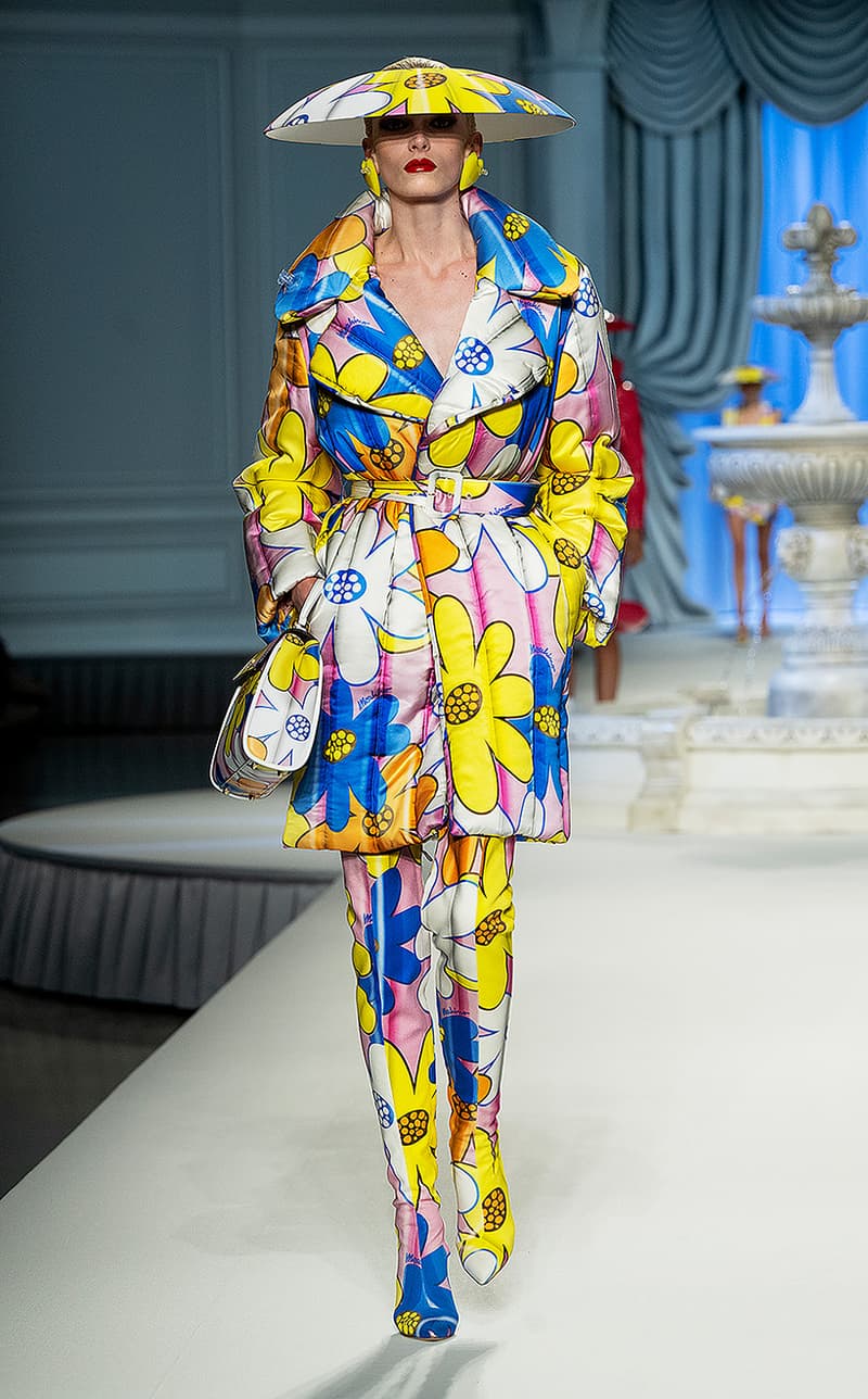 MFW 2022 Moschino 2023 ss fashion week Jeremy Scott