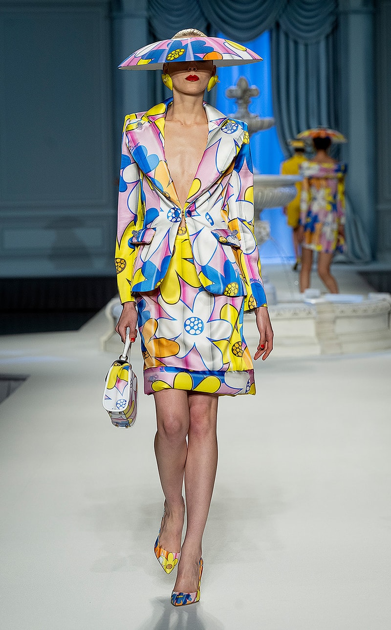 MFW 2022 Moschino 2023 ss fashion week Jeremy Scott