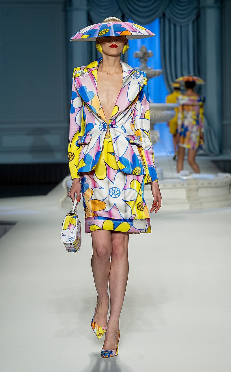 MFW 2022 Moschino 2023 ss fashion week Jeremy Scott