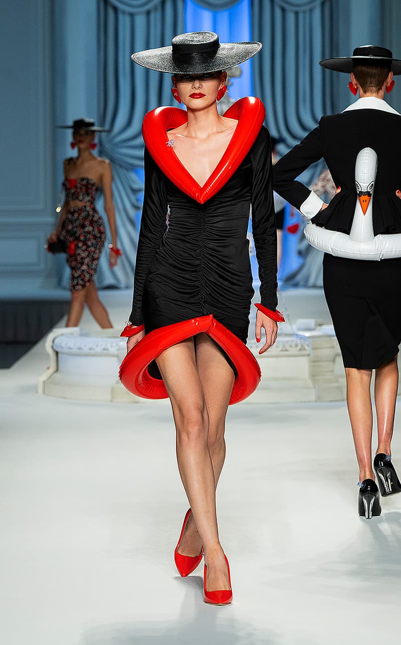 MFW 2022 Moschino 2023 ss fashion week Jeremy Scott