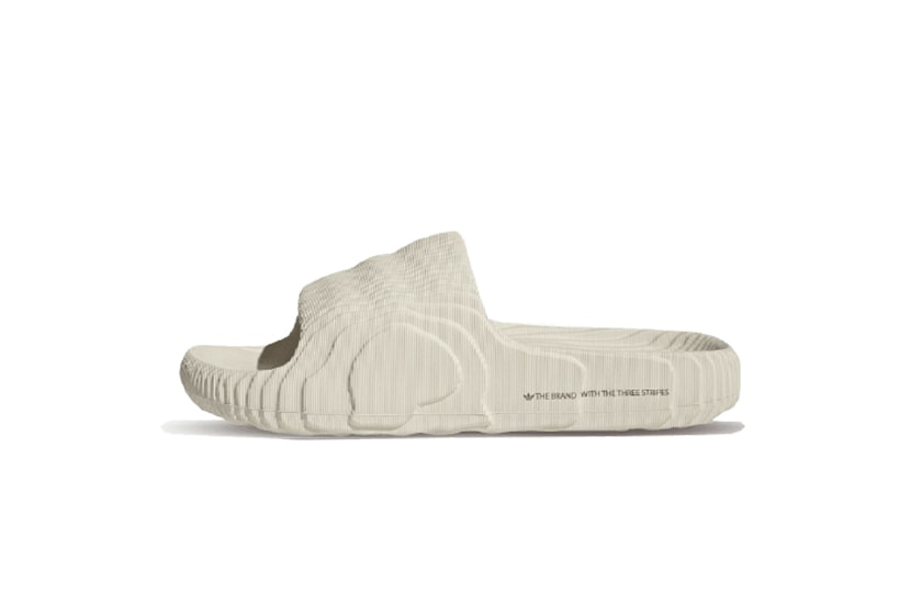 AREA 02 Nike New Balance Adidas Jordan Brand 2022 Sneakers Top 5
