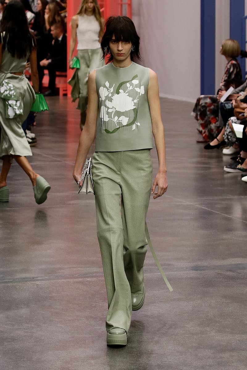 fendi milan mfw 2023 ss kim jones karl handbags detail
