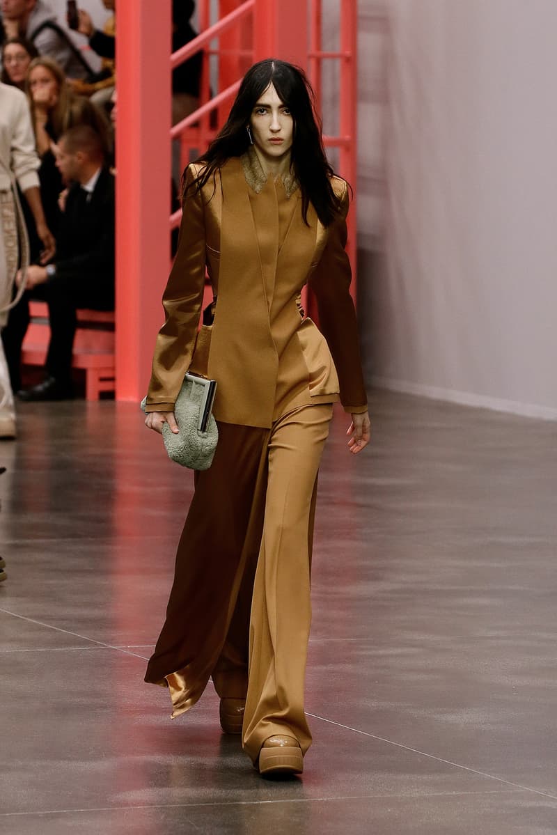 fendi milan mfw 2023 ss kim jones karl handbags detail