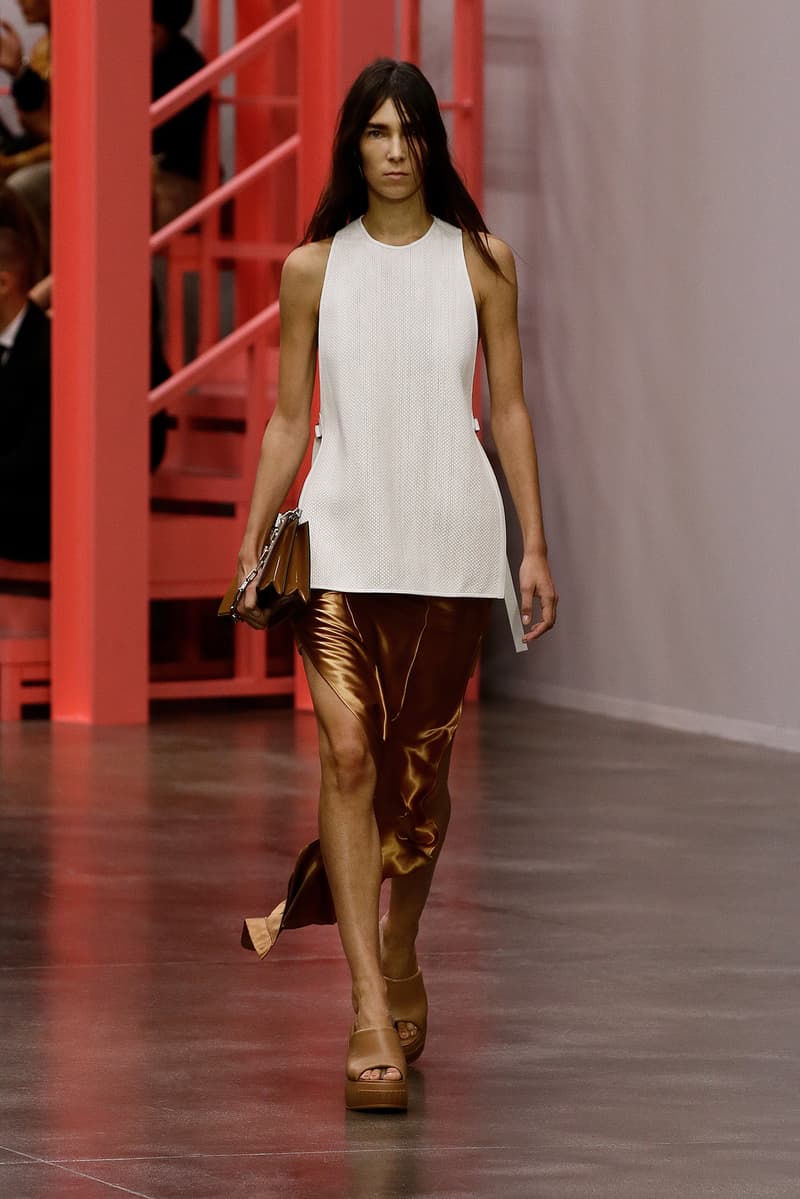 fendi milan mfw 2023 ss kim jones karl handbags detail