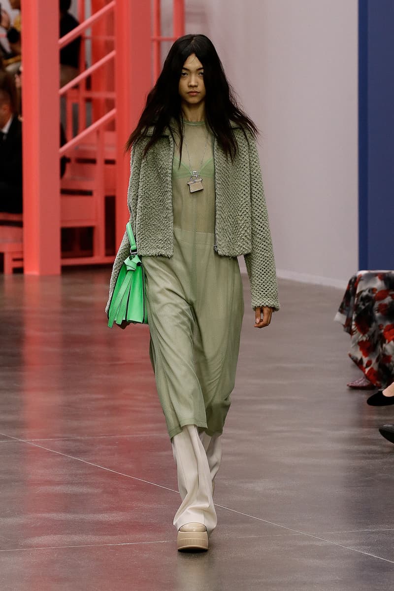 fendi milan mfw 2023 ss kim jones karl handbags detail