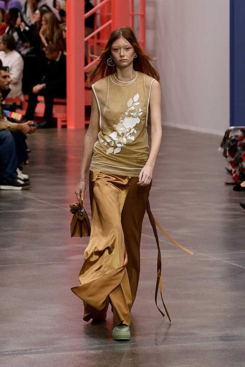 fendi milan mfw 2023 ss kim jones karl handbags detail