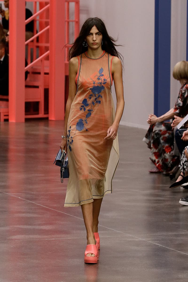fendi milan mfw 2023 ss kim jones karl handbags detail