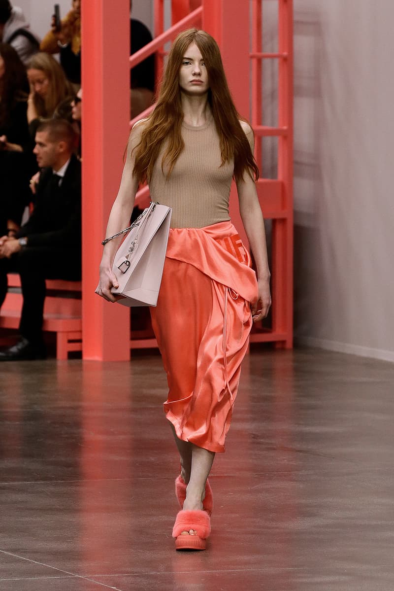 fendi milan mfw 2023 ss kim jones karl handbags detail