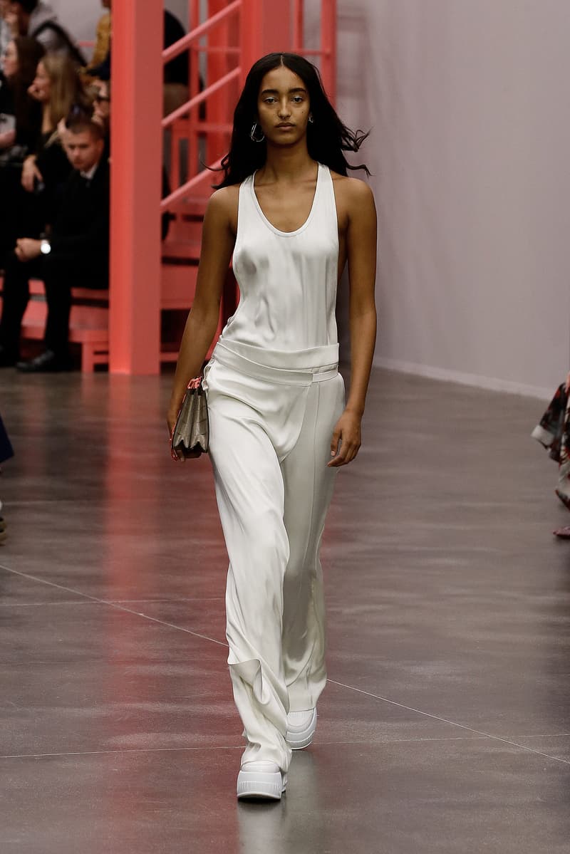 fendi milan mfw 2023 ss kim jones karl handbags detail