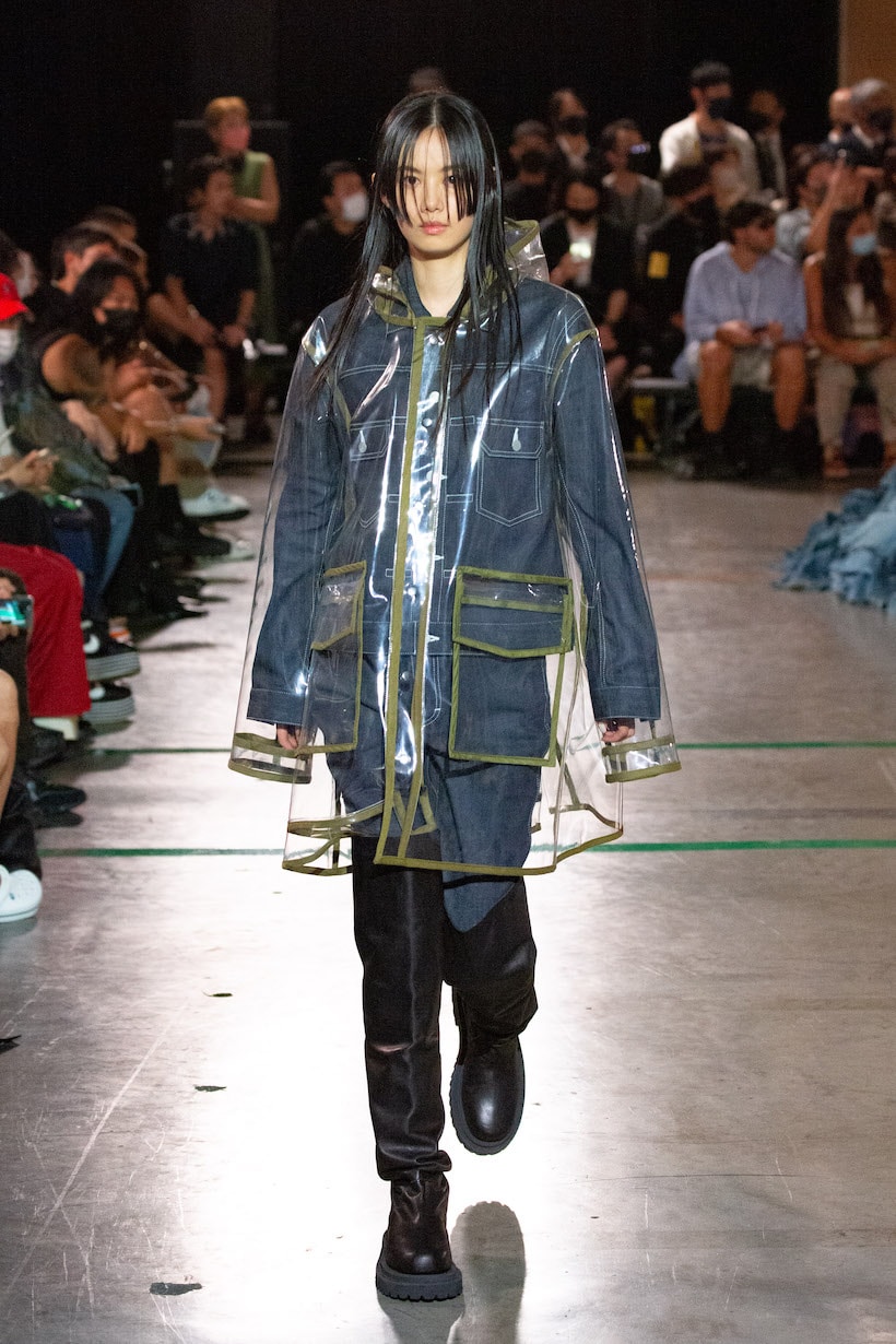 BASICKS DHL umbro MASANORI MORIKAWA tokyo fashion show runway look detail