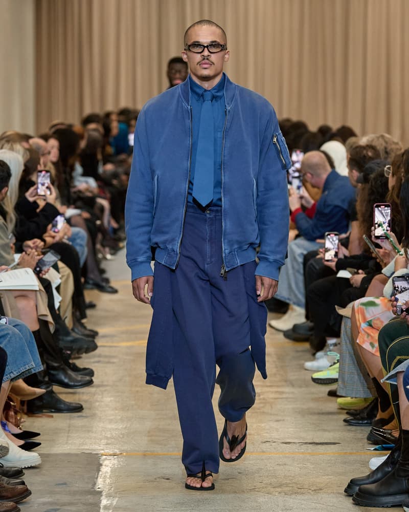 Burberry 2023ss show runway Riccardo Tisci