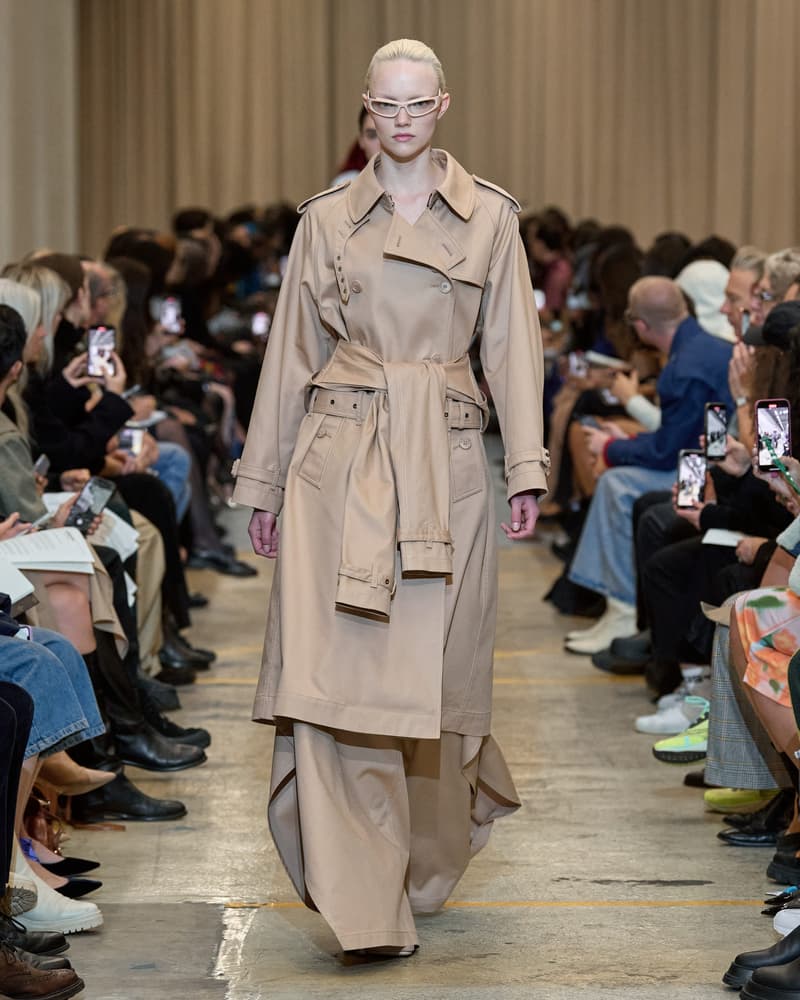 Burberry 2023ss show runway Riccardo Tisci