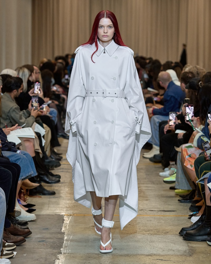 Burberry 2023ss show runway Riccardo Tisci
