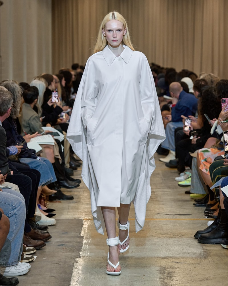 Burberry 2023ss show runway Riccardo Tisci