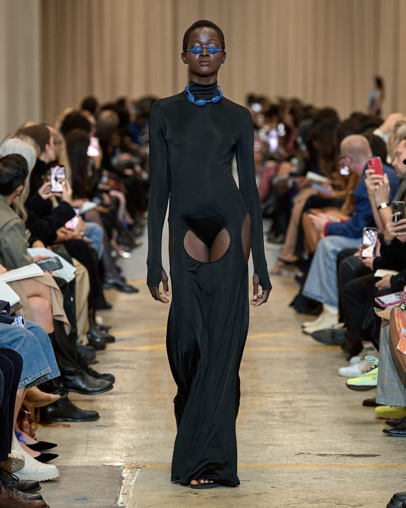 Burberry 2023ss show runway Riccardo Tisci