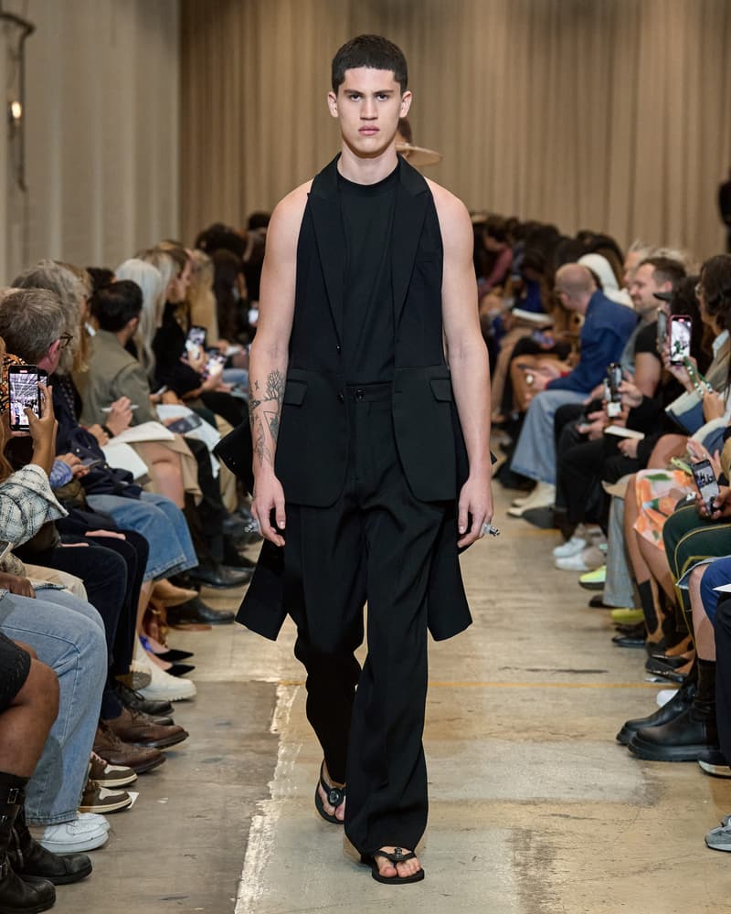 Burberry 2023ss show runway Riccardo Tisci