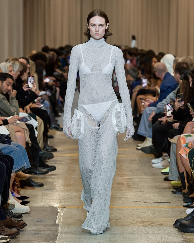Burberry 2023ss show runway Riccardo Tisci