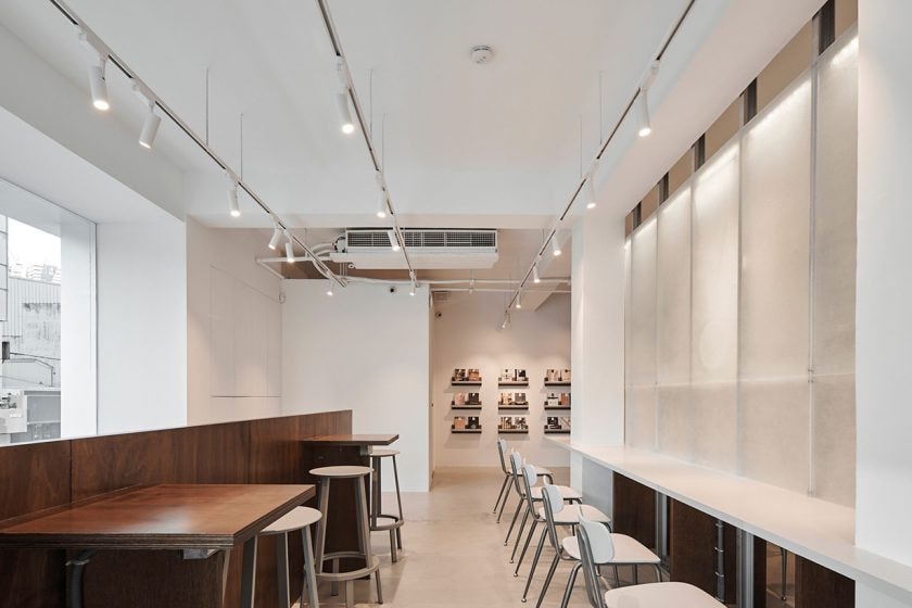 cafe!n taichung first white building wisdom opening